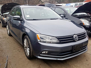 VOLKSWAGEN JETTA SE 2015