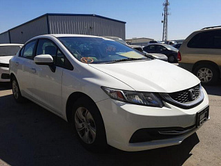 HONDA CIVIC LX 2015