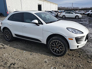 PORSCHE MACAN 2018
