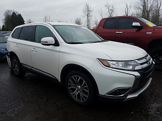 MITSUBISHI OUTLANDER SE 2018