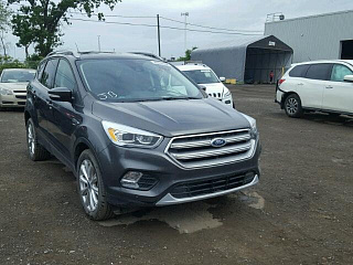 FORD ESCAPE TITANIUM, 2017
