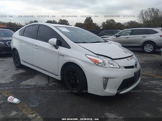   TOYOTA PRIUS, 2014