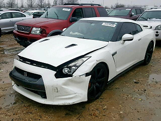 NISSAN GT-R BASE