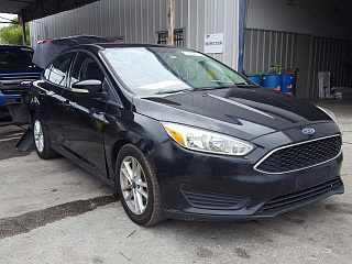 FORD FOCUS SE 2015