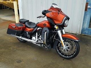 HARLEY-DAVIDSON FLHXSE CVO STREET GLIDE, 2018