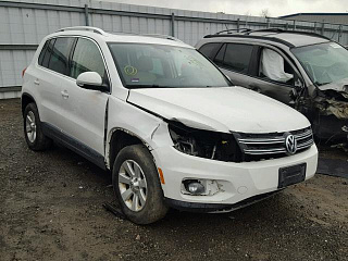 VOLKSWAGEN TIGUAN S, 2012