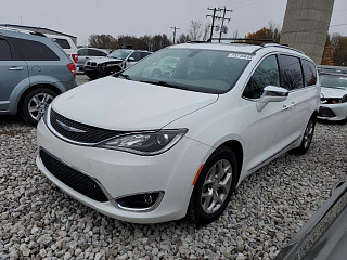 CHRYSLER PACIFICA LIMITED 2017