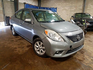 NISSAN VERSA S 2012