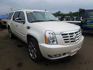 CADILLAC ESCALADE ESV PREMIUM 2011