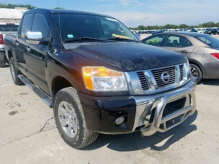 NISSAN TITAN S 2011