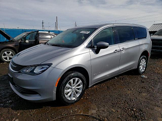 CHRYSLER PACIFICA TOURING 2017
