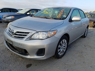 TOYOTA COROLLA BASE 2013