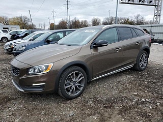 VOLVO V60 CROSS COUNTRY PREMIER 2016